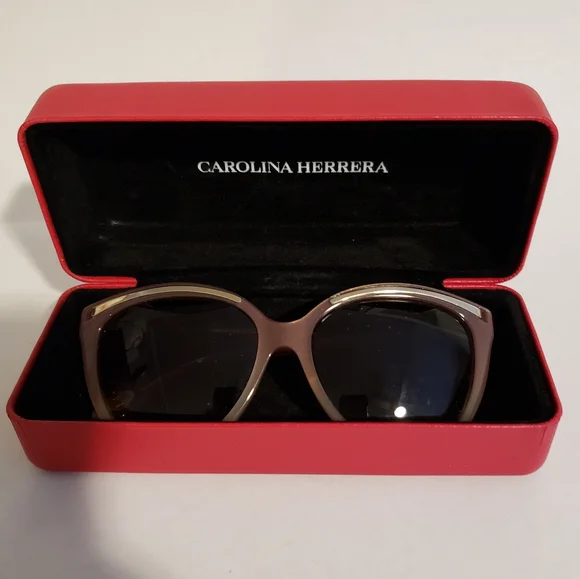 Carolina Herrera Sunglasses - Picture 1 of 7